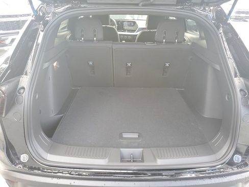 New 2026 Chevrolet Trax RS image 9