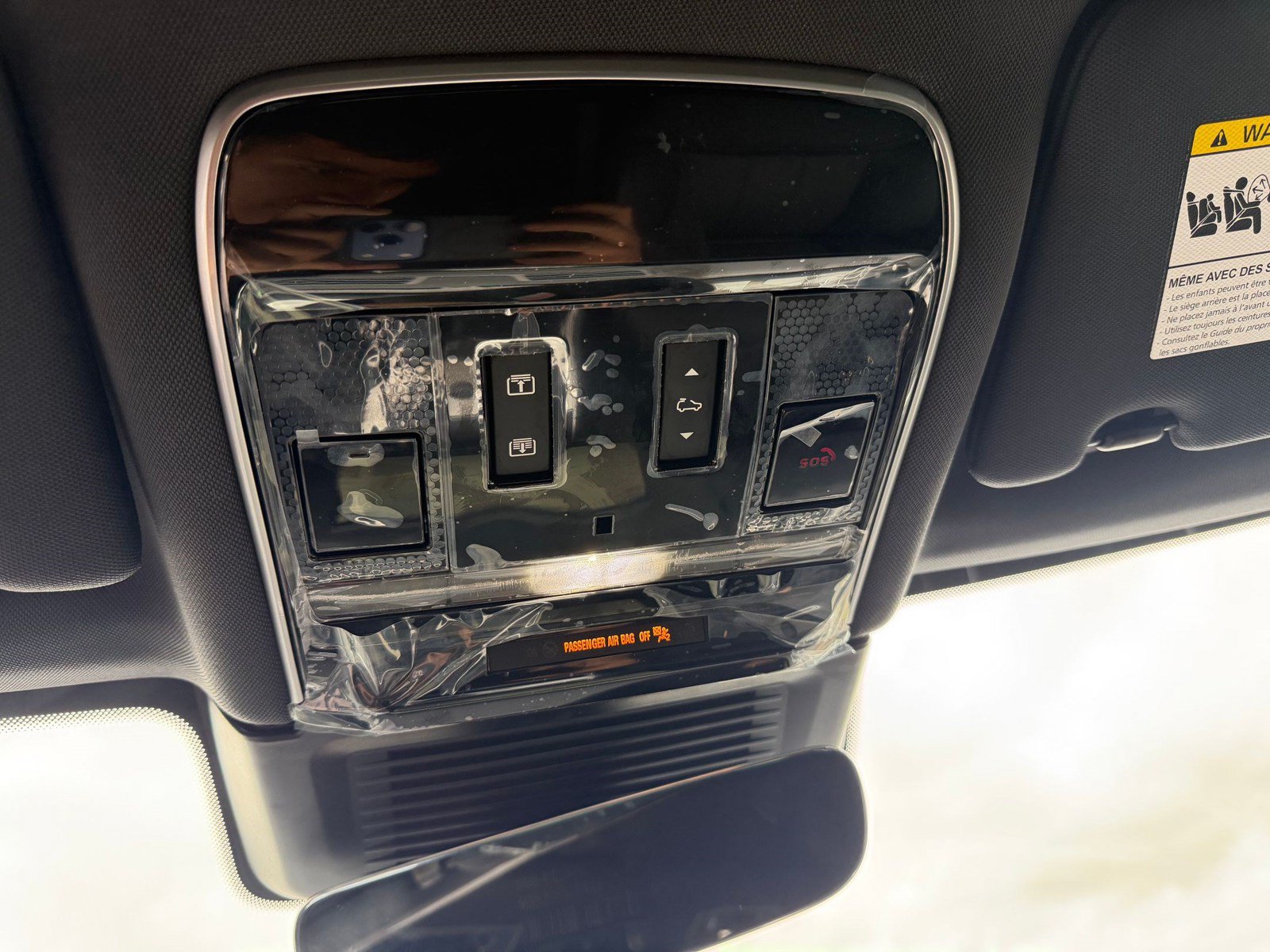 New 2026 Land Rover Range Rover SE AWD/4WD image 13