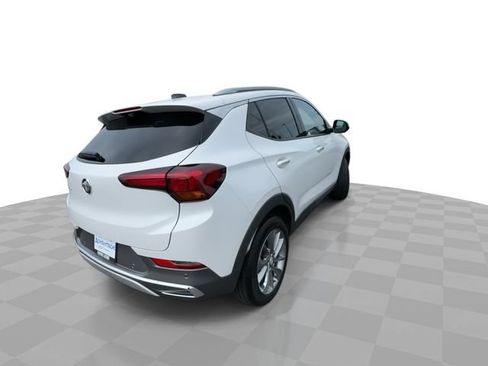 Certified 2022 Buick Encore GX Essence w/ Advanced Technology Package AWD/4WD image 8