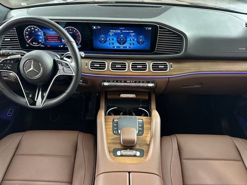 Certified 2026 Mercedes-Benz GLS 450 4MATIC image 17