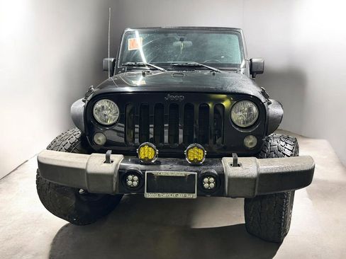 Used 2015 Jeep Wrangler Unlimited Sport image 2