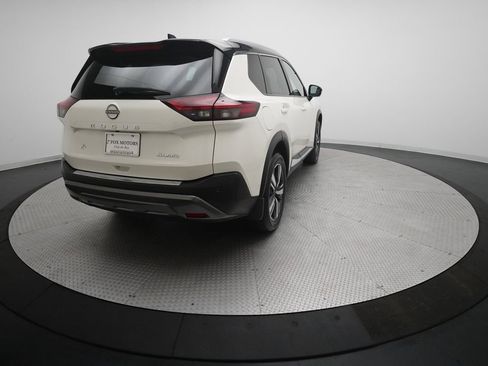 Certified 2023 Nissan Rogue SL w/ SL Premium Package image 13