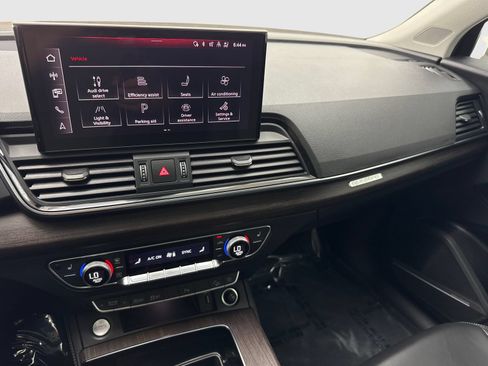 Used 2023 Audi Q5 2.0T Premium Plus AWD/4WD image 24