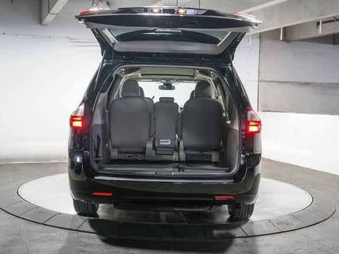 Certified 2019 Toyota Sienna XLE image 27