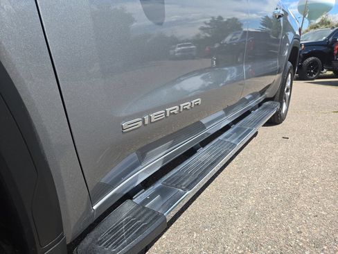 Used 2023 GMC Sierra 1500 SLT w/ SLT Premium Package AWD/4WD image 23