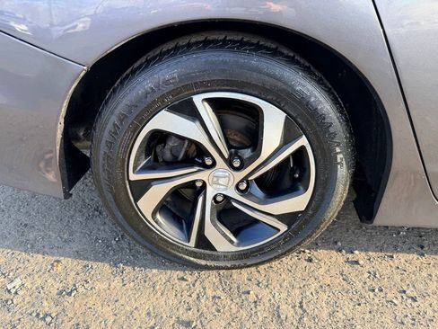 Used 2016 Honda Accord LX image 14