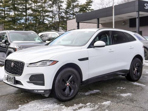 Used 2022 Jaguar F-PACE S image 9