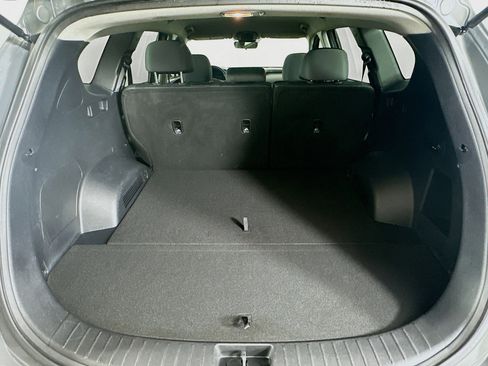 Used 2021 Hyundai Santa Fe SEL image 29