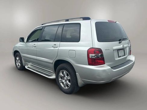 Used 2006 Toyota Highlander Sport AWD/4WD image 5