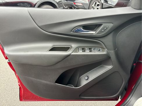Certified 2024 Chevrolet Equinox LT w/ LPO, Floor Liner Package AWD/4WD image 17