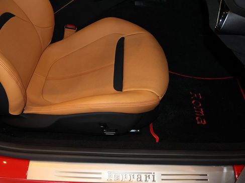 Certified 2024 Ferrari Roma RWD image 31