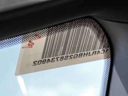 New 2025 Jeep Grand Cherokee Limited w/ Luxury Tech Group II image 33