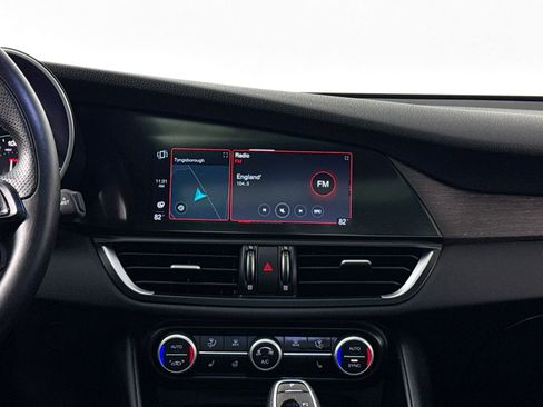 Used 2022 Alfa Romeo Giulia Ti w/ Active Assist Plus Package image 28