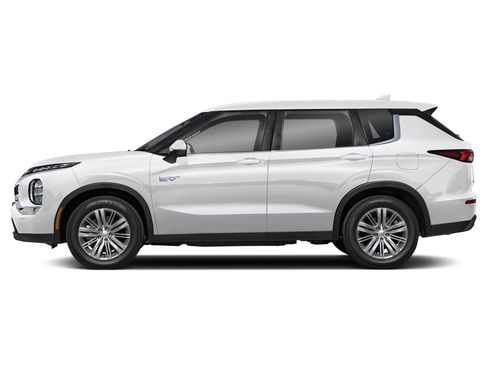 Used 2023 Mitsubishi Outlander SE image 3