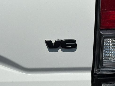 Certified 2023 Toyota Tacoma TRD Off-Road w/ Black Out Package (TMS) image 9