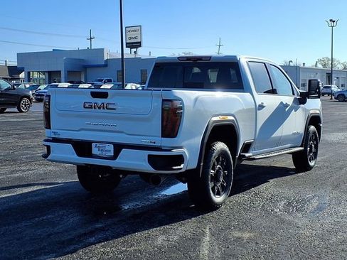 New 2026 GMC Sierra 2500 AT4 w/ AT4 Premium Plus Package AWD/4WD image 3