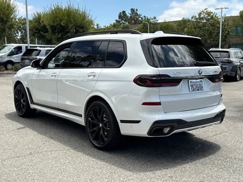 Certified 2024 BMW X7 xDrive40i w/ M Sport Package AWD/4WD image 12
