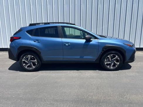 Used 2024 Subaru Crosstrek 2.0i Premium AWD/4WD image 7