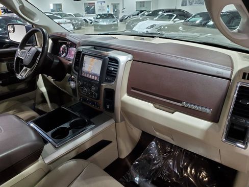 Used 2015 RAM 1500 Laramie w/ Convenience Group RWD image 15