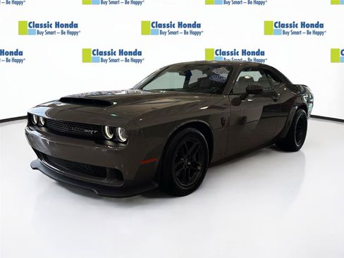 Used 2023 Dodge Challenger SRT Hellcat Redeye RWD image 3
