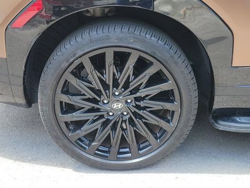 Certified 2025 Hyundai Santa Fe Calligraphy AWD/4WD image 5
