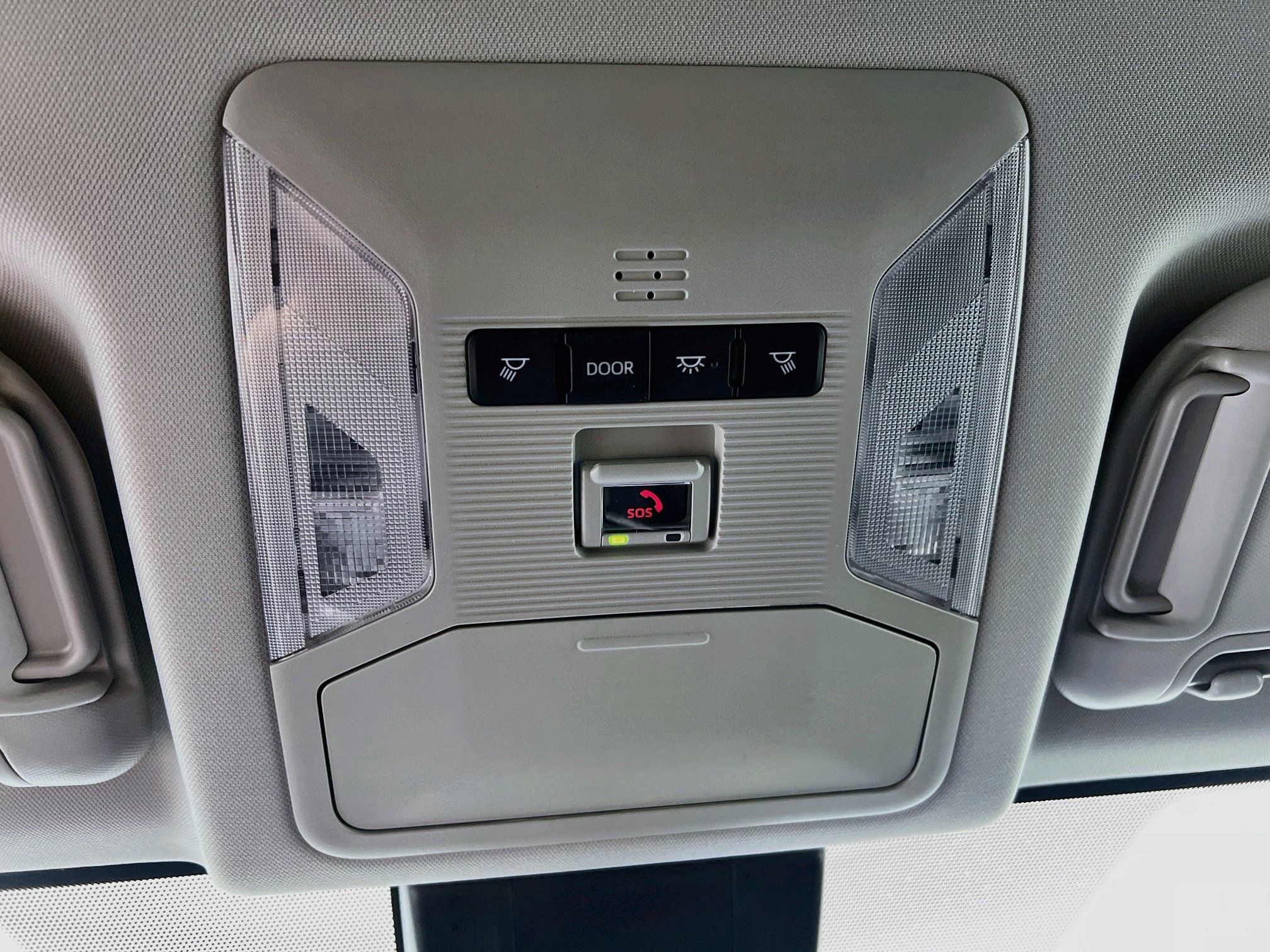 Used 2025 Toyota RAV4 XLE FWD image 21