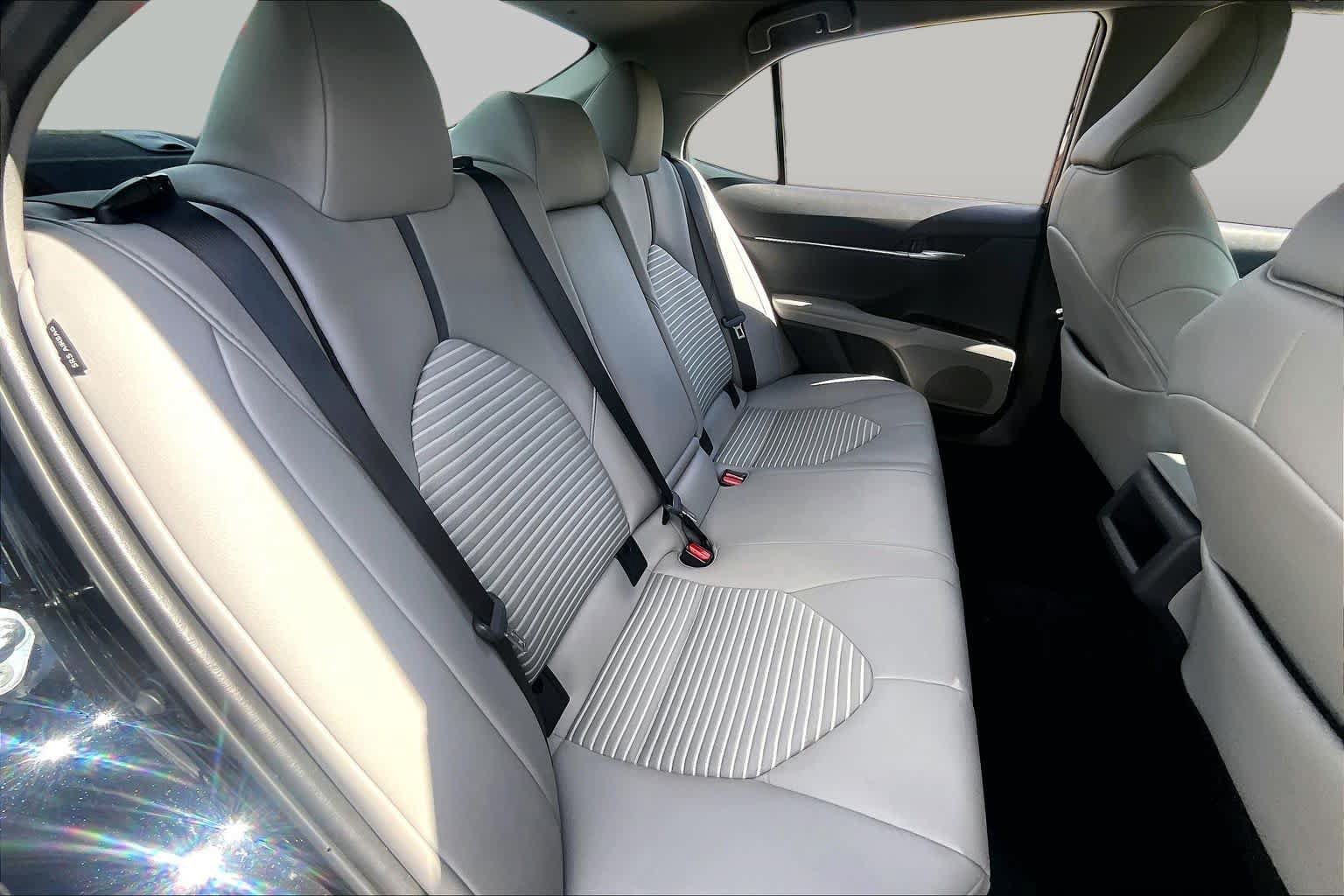 Used 2024 Toyota Camry SE AWD/4WD image 20