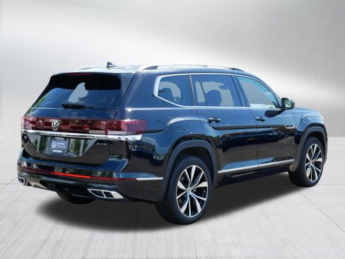 Certified 2025 Volkswagen Atlas SEL Premium R-Line AWD/4WD image 7