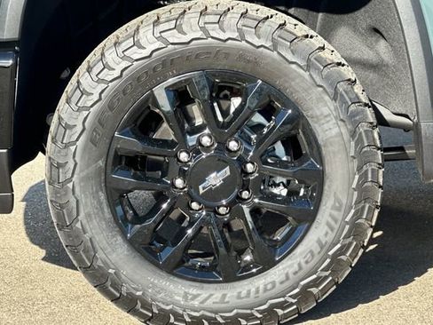 New 2026 Chevrolet Silverado 2500 LT w/ Trail Boss Package image 36
