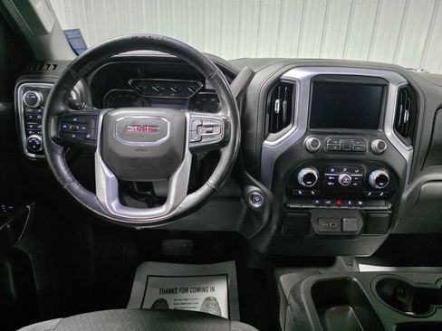 Used 2020 GMC Sierra 1500 Elevation w/ Elevation Value Package AWD/4WD image 9