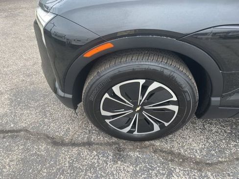 New 2026 Chevrolet Blazer EV LT image 10