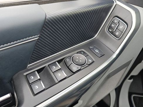 Certified 2024 Ford F450 Limited image 33