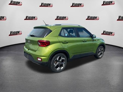 Certified 2023 Hyundai Venue SEL image 5