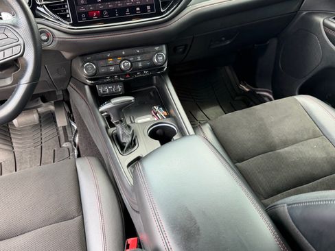 Used 2022 Dodge Durango R/T w/ Blacktop Package AWD/4WD image 13