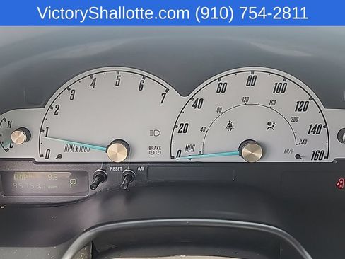 Used 2002 Ford Thunderbird RWD image 8