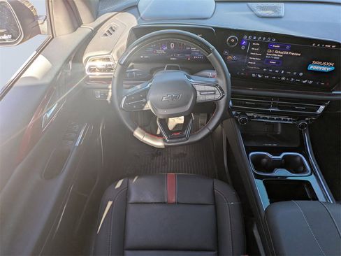 Used 2025 Chevrolet Traverse RS w/ LPO, Floor Liner Package image 18