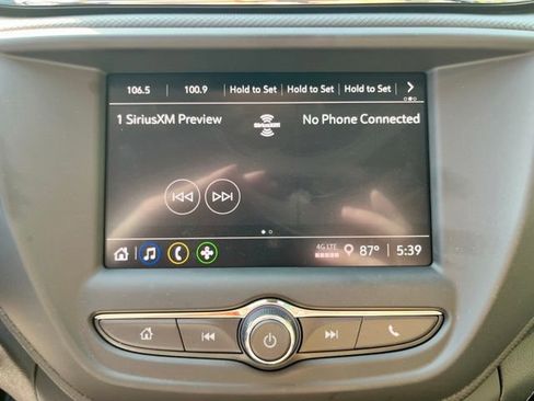 Used 2023 Chevrolet TrailBlazer LS FWD image 28
