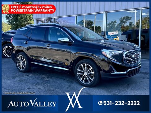 Used 2020 GMC Terrain Denali w/ Denali Premium Package AWD/4WD image 1