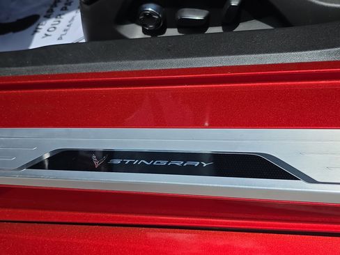 Used 2021 Chevrolet Corvette Stingray Premium Conv w/ Z51 Performance Package image 11