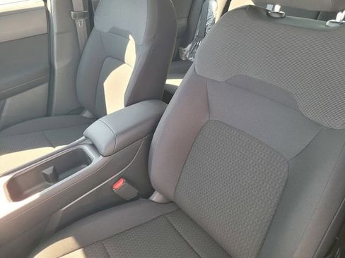 New 2026 Nissan Kicks S image 8