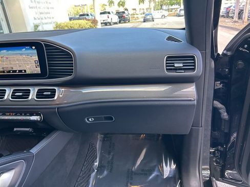 Used 2021 Mercedes-Benz GLE 450 4MATIC image 24