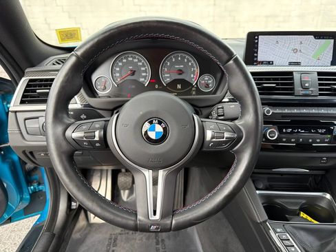 Used 2019 BMW M4 Coupe w/ Competition Package RWD image 17