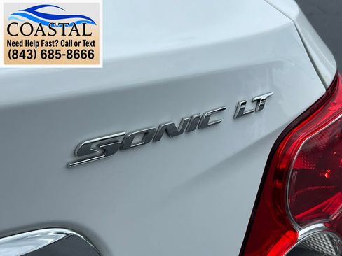 Used 2016 Chevrolet Sonic LT FWD image 24