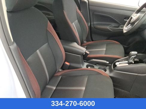 New 2025 Nissan Versa SR w/ Trunk Package image 16