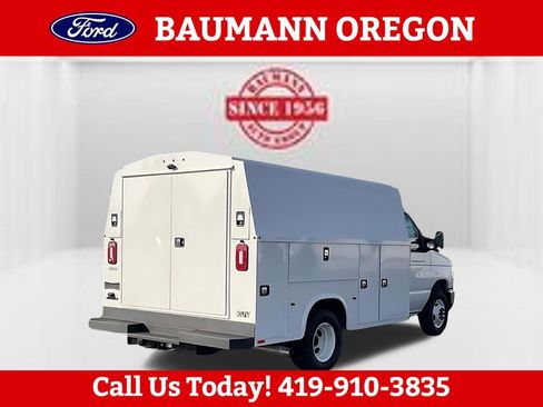 New 2025 Ford E-350 and Econoline 350 Super Duty w/ Power Equipment Group RWD image 5