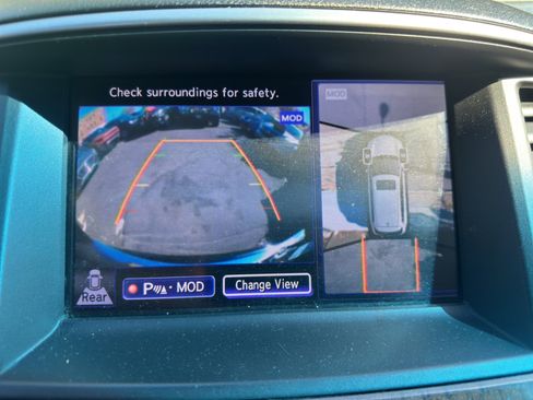 Used 2013 INFINITI JX35 AWD w/ Premium Pkg image 31