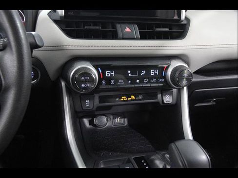 Used 2023 Toyota RAV4 XLE w/ Convenience Package FWD image 14