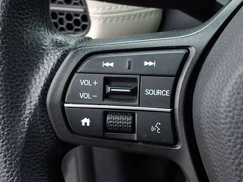 Used 2023 Honda HR-V LX image 20