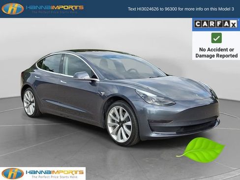 Used 2018 Tesla Model 3 Long Range RWD image 1