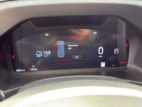 Certified 2025 Ford Explorer Active w/ Active Comfort Package RWD image 14